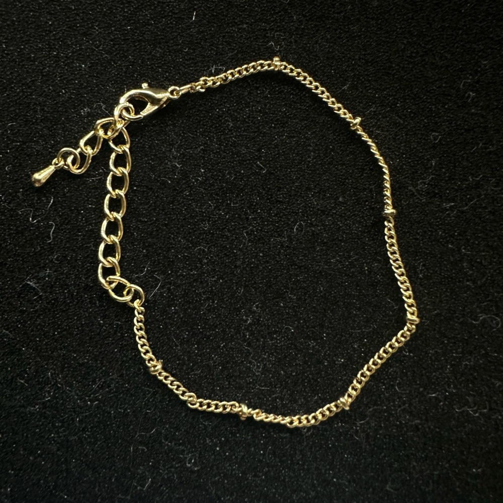 Gold bracelet